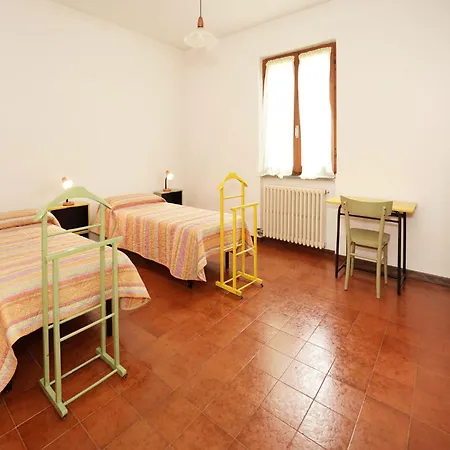 Nyaraló Rossella By Interhome