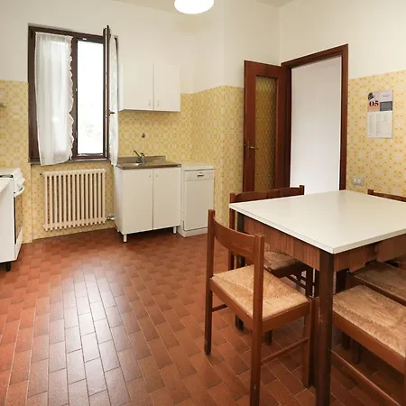 Nyaraló Rossella By Interhome *