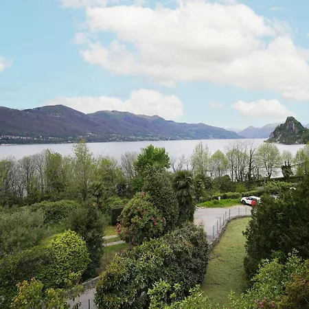 Nyaraló Rossella By Interhome